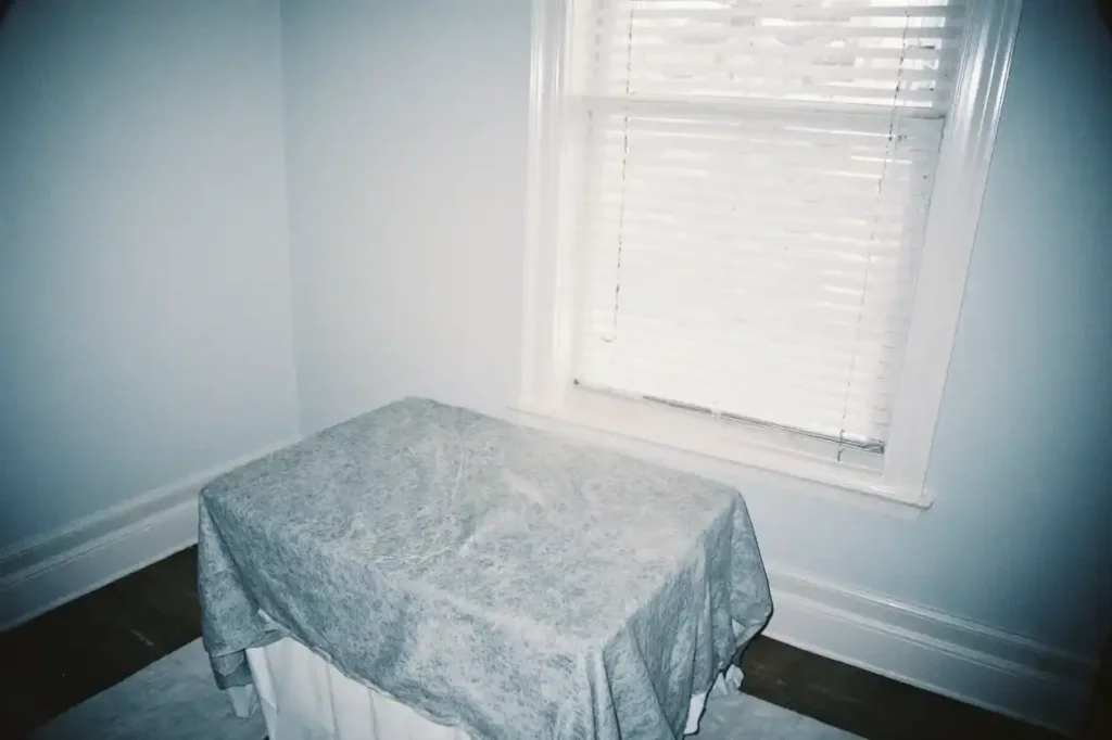 how to prep a wall for painting